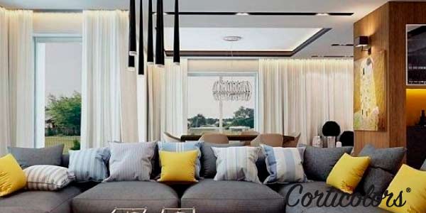 Combinar cortinas con sofá gris y de otros colores